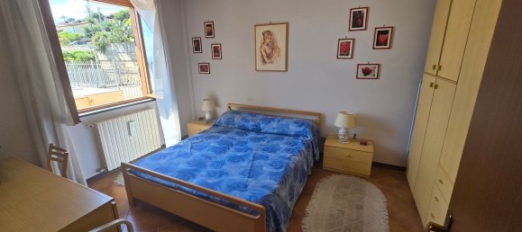 5-Zimmer Doppelhaus in Cipressa, Italy, Nr. 281384 3