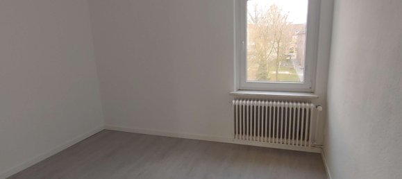 1 bedroom Apartment in Wilhelmshaven, Germany No. 46733 9