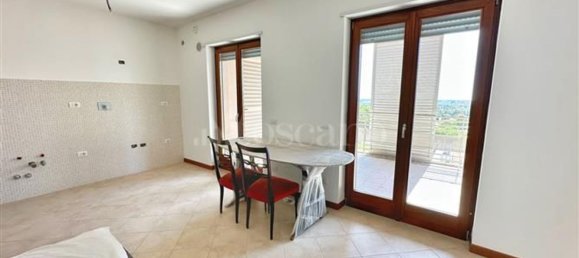 Apartamento de 2 dormitorios en Fiumicino, Italy No. 332020 10