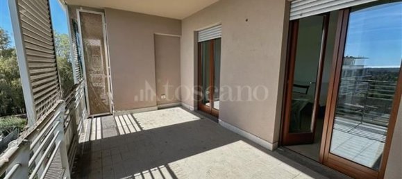 Apartamento de 2 dormitorios en Fiumicino, Italy No. 332020 12