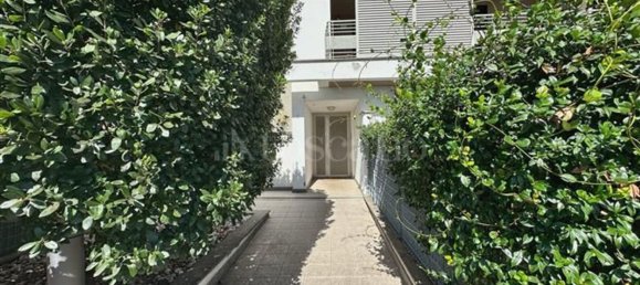 Apartamento de 2 dormitorios en Fiumicino, Italy No. 332020 23