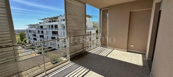 Apartamento de 2 dormitorios en Fiumicino, Italy No. 332020 11