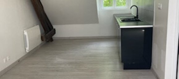 Apartamento de 2 dormitorios en Dreux, France No. 101859 2