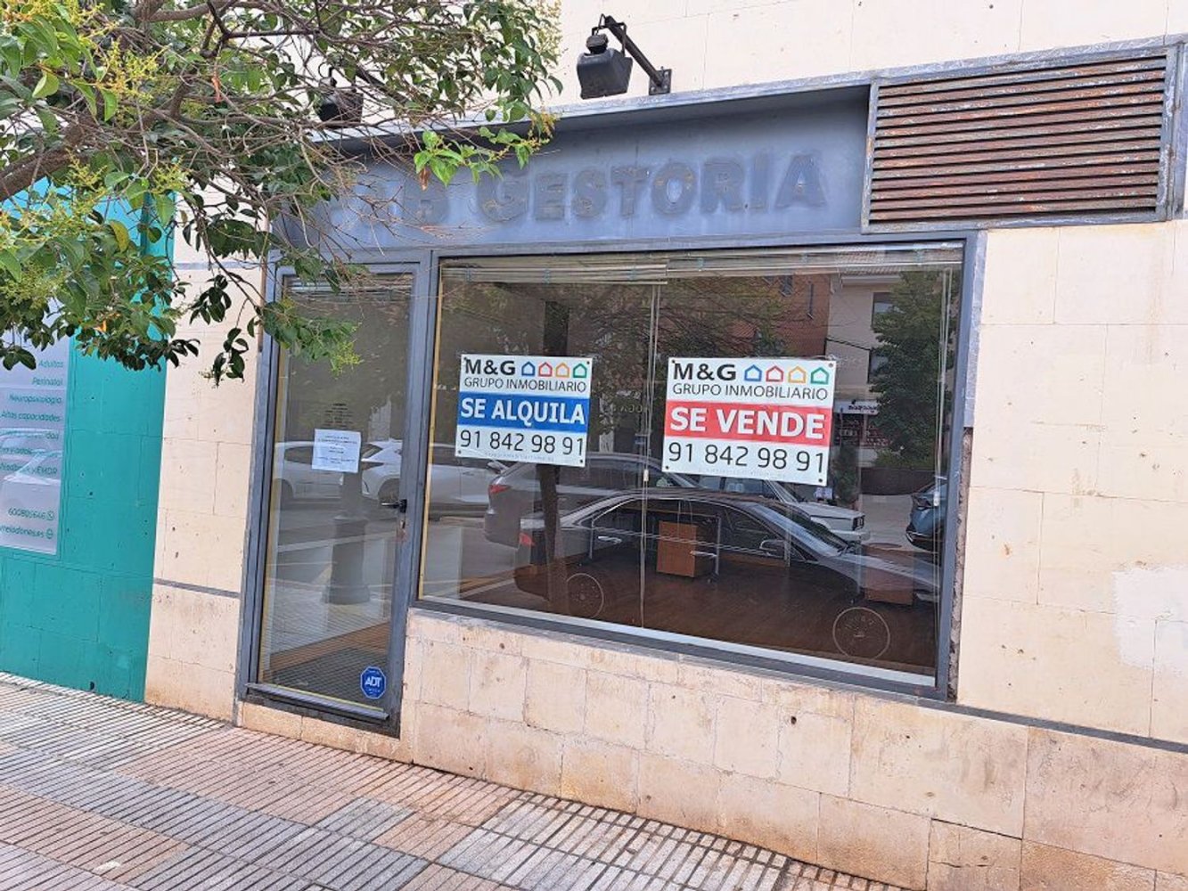 Propiedad comercial en Torrelodones, Spain 65 m² No. 177943