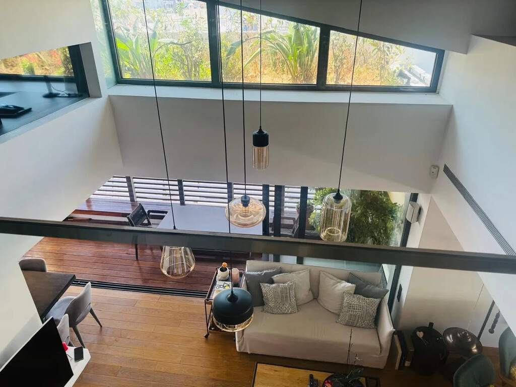 Duplex independente T3 em Palaio Faliro, Greece N.º 97056