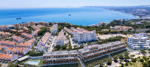 2 bedrooms Apartment in Estepona, Spain No. 4795 7