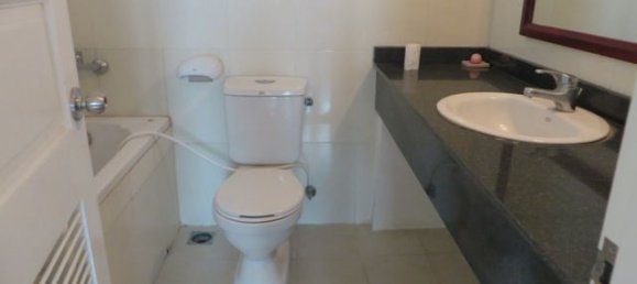 4 bedrooms Apartment in Tay Ho, Vietnam No. 4536 8