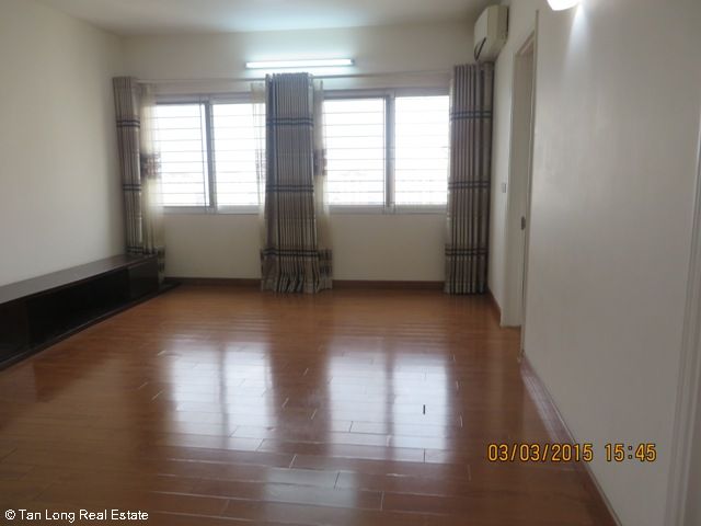 4 bedrooms Apartment in Tay Ho, Vietnam No. 4536