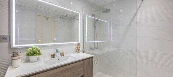 3 bedrooms Penthouse in Marbella, Spain No. 92971 8