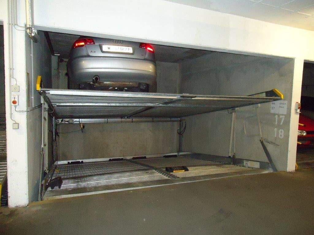 Parkplatz in Wien, Austria, Nr. 183257