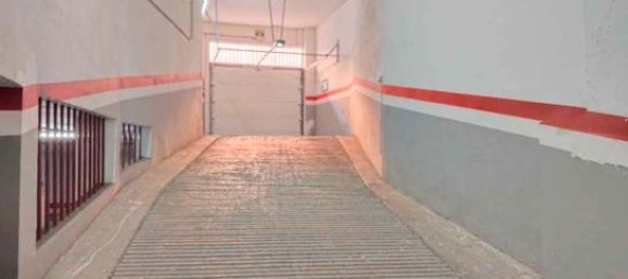  Garage in Almeria, Spain No. 186676 5