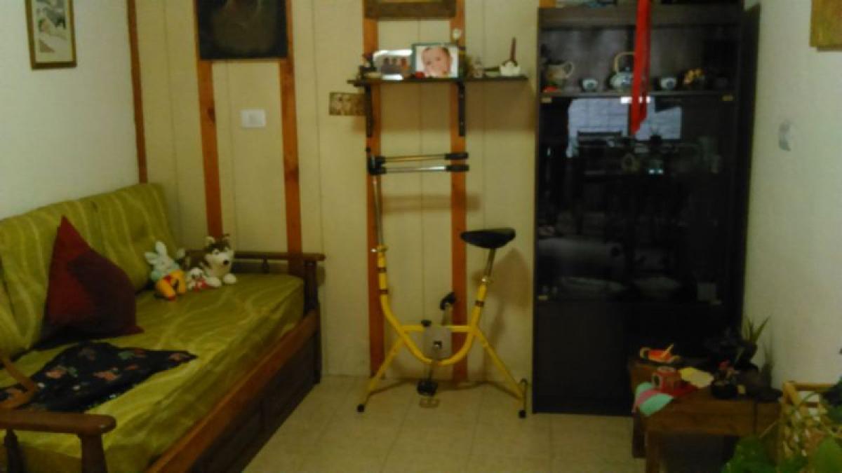 Studio in Bermudez, Argentina No. 1755