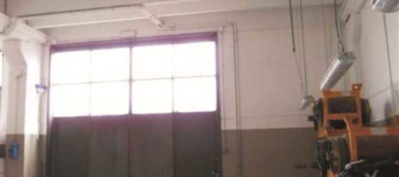 620m² Warehouse in Campi Bisenzio, Italy No. 12064 4