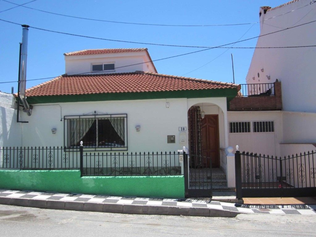 3 bedrooms House in Granada, Spain No. 167327