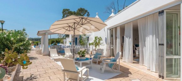 Дом с 5 комнатами в Остуни, Италия № 6000 43