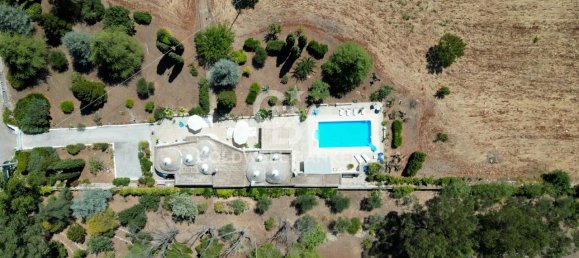 Дом с 5 комнатами в Остуни, Италия № 6000 36