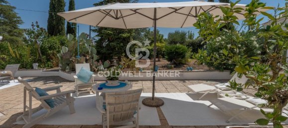 Дом с 5 комнатами в Остуни, Италия № 6000 31