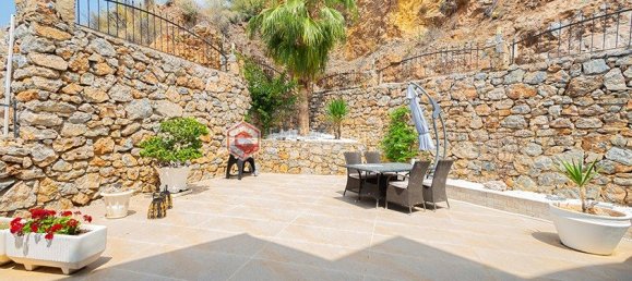 Villa 4+1 in Alanya, Turkey No. 13443 16