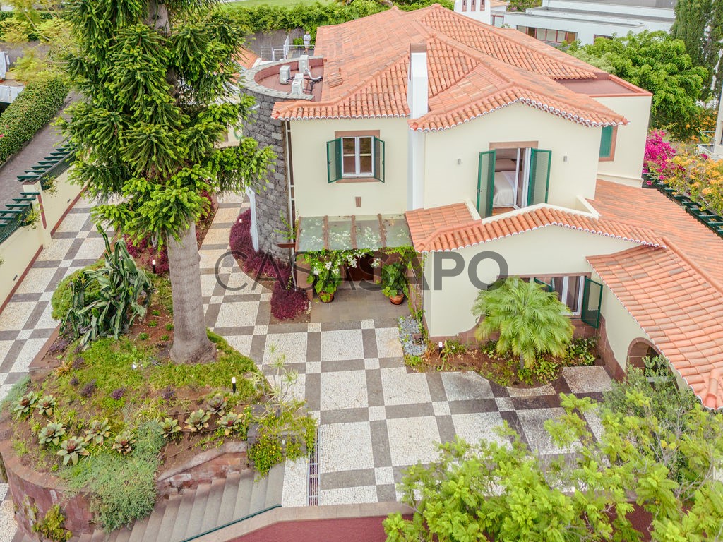 Casa de 4 dormitorios en Funchal, Portugal No. 146315