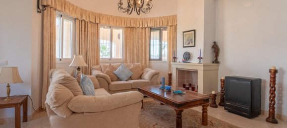 4 bedrooms Villa in Algorfa, Spain No. 176596 3