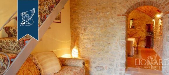 5 bedrooms Villa in Arezzo, Italy No. 57958 15