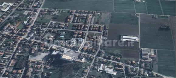 1 bedroom Apartment in Cento, Italy No. 283592 8