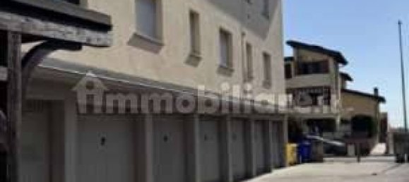 1 bedroom Apartment in Cento, Italy No. 283592 3