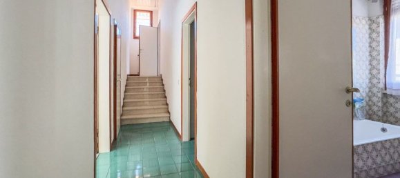 11 rooms Villa in Pietrasanta, Italy No. 274889 9