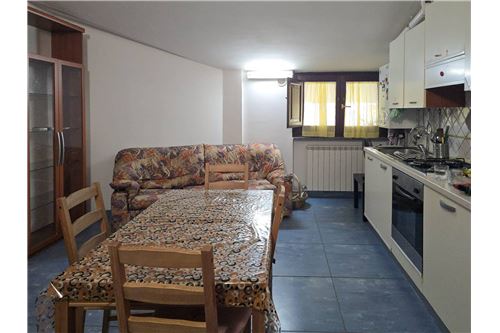 1 bedroom Apartment in Fara Filiorum Petri, Italy No. 275927