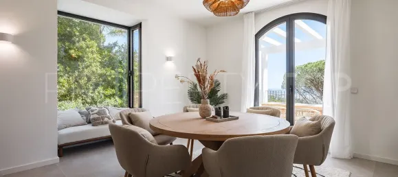 5 bedrooms Villa in El Madronal, Spain No. 190020 5