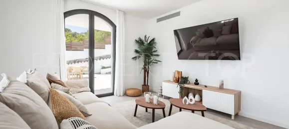 5 bedrooms Villa in El Madronal, Spain No. 190020 35