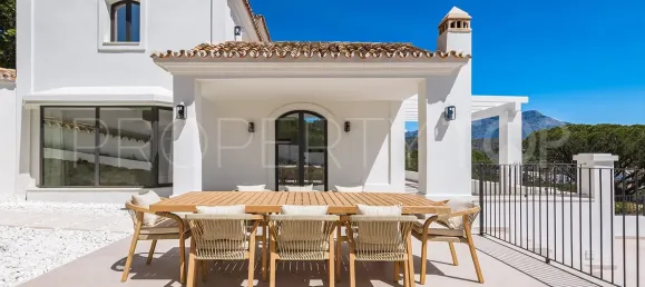 5 bedrooms Villa in El Madronal, Spain No. 190020 12