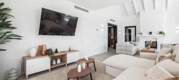 5 bedrooms Villa in El Madronal, Spain No. 190020 36