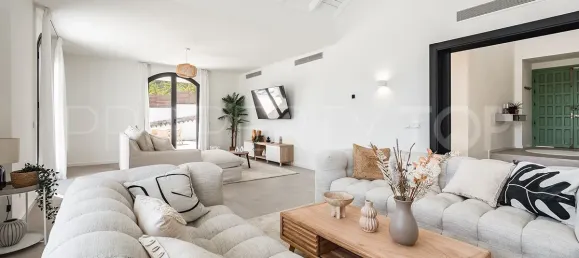 5 bedrooms Villa in El Madronal, Spain No. 190020 43