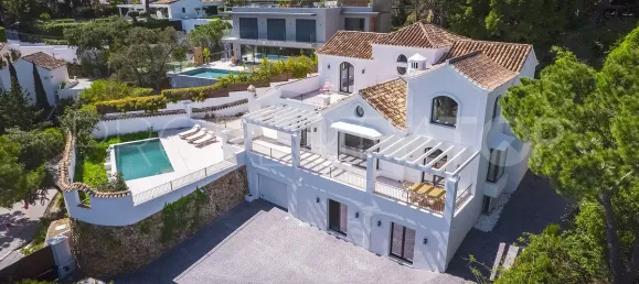 5 bedrooms Villa in El Madronal, Spain No. 190020 27