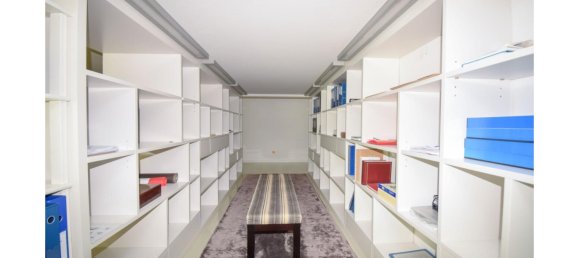 6 bedrooms Villa in Cascais, Portugal No. 107913 34