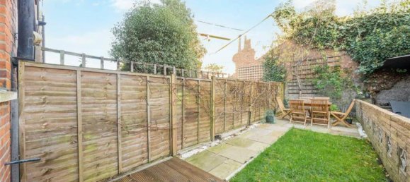 Квартира с 3 спальнями в Криклвуд, Великобритания № 5703 4