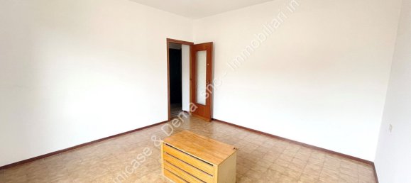 3 rooms Apartment in Castelletto sopra Ticino, Italy No. 56146 21