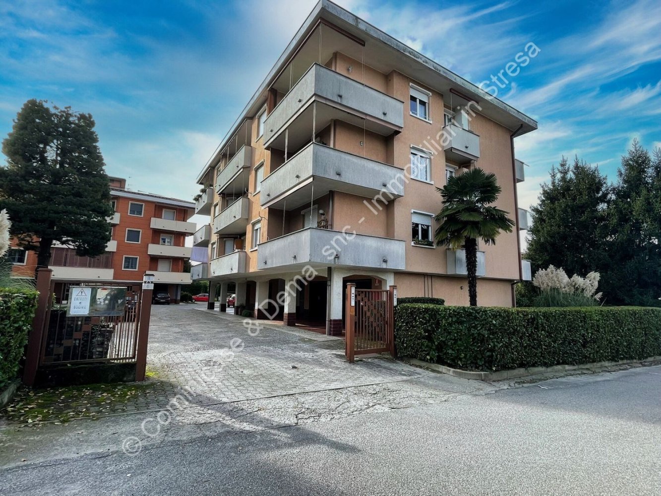 3 rooms Apartment in Castelletto sopra Ticino, Italy No. 56146