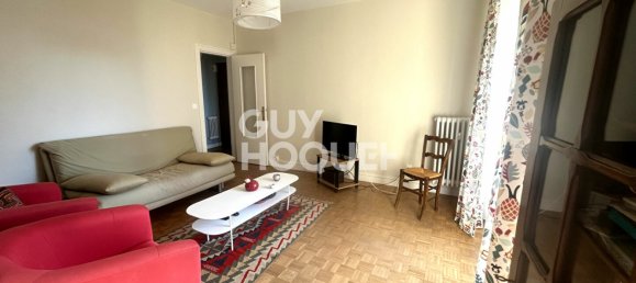 2 chambres Appartement à Compiègne, France No. 160687 5