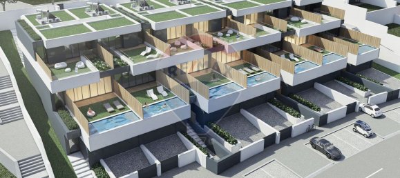 4 bedrooms House in Vila Nova de Gaia, Portugal No. 19326 2