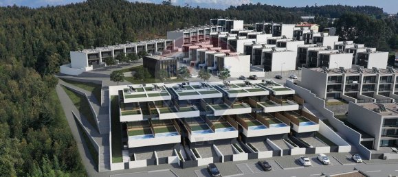 4 bedrooms House in Vila Nova de Gaia, Portugal No. 19326 5