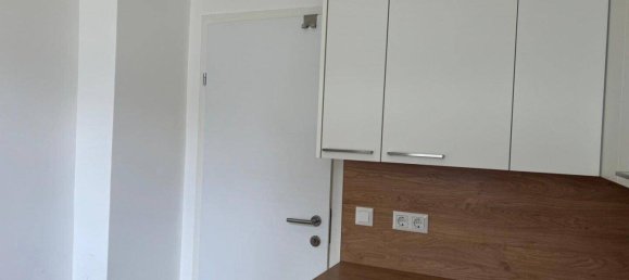 3-Zimmer Wohnung in Simmering, Austria, Nr. 193881 4