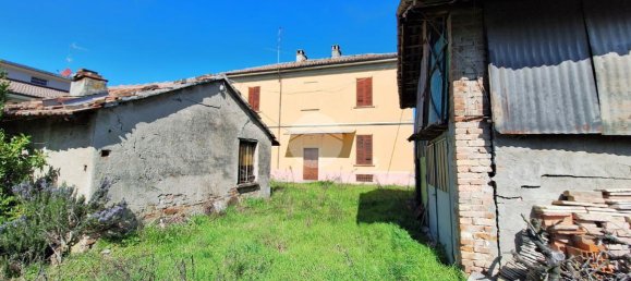 Casa de 4 divisões em Voghera, Italy N.º 146914 30