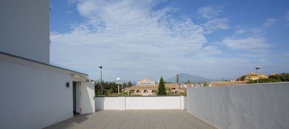 Gebäude in Marbella, Spain 250m², Nr. 117440 9