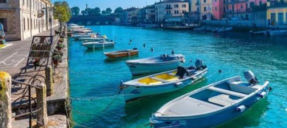 800m² Building in Peschiera del Garda, Italy No. 356999 5