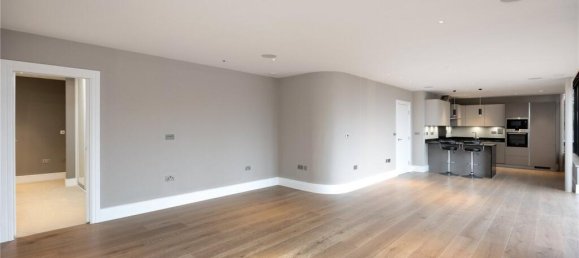 2 bedrooms Apartment in London, United Kingdom No. 3747 5