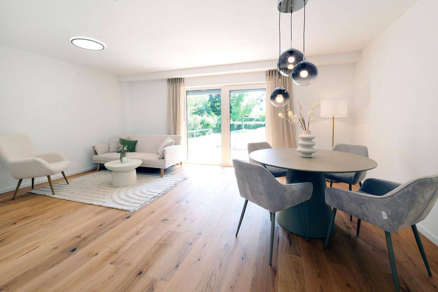 Таунхаус с 3 спальнями в Reutlingen, Германия № 369509