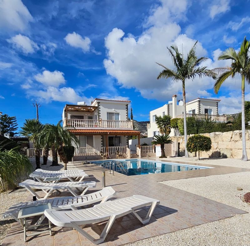 3 bedrooms Villa in Pegeia, Cyprus No. 9412