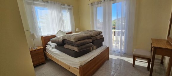 Вилла с 3 спальнями в Пейя, Пафос, Кипр № 9412 14